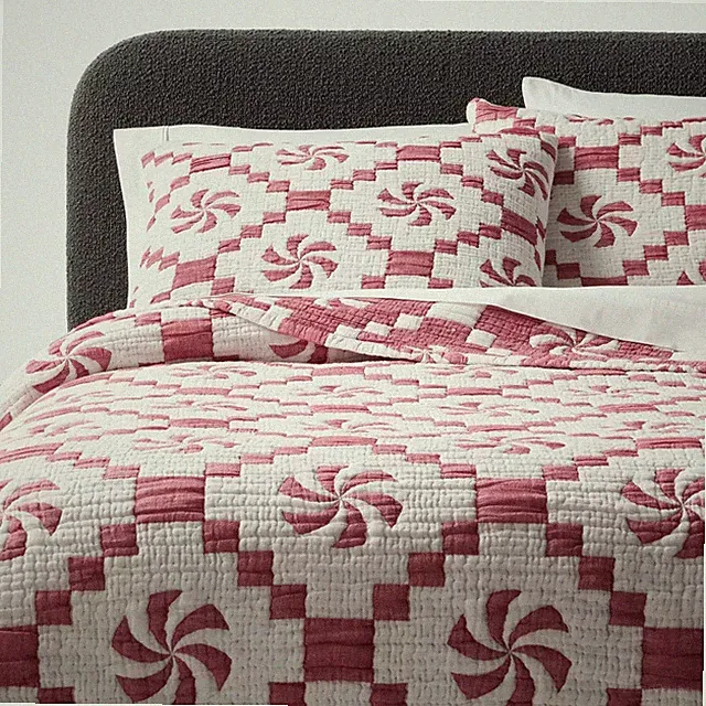 Holiday Matelasse Quilt Set - Threshold